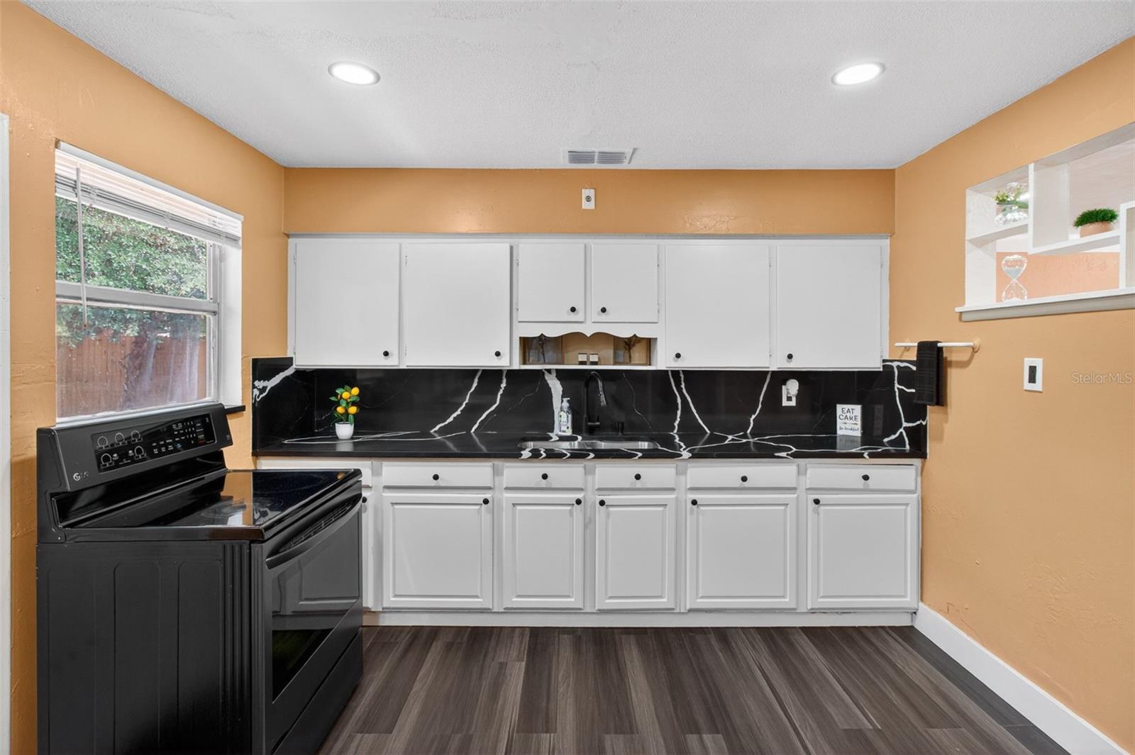 RICHARDSONS W E - Residential