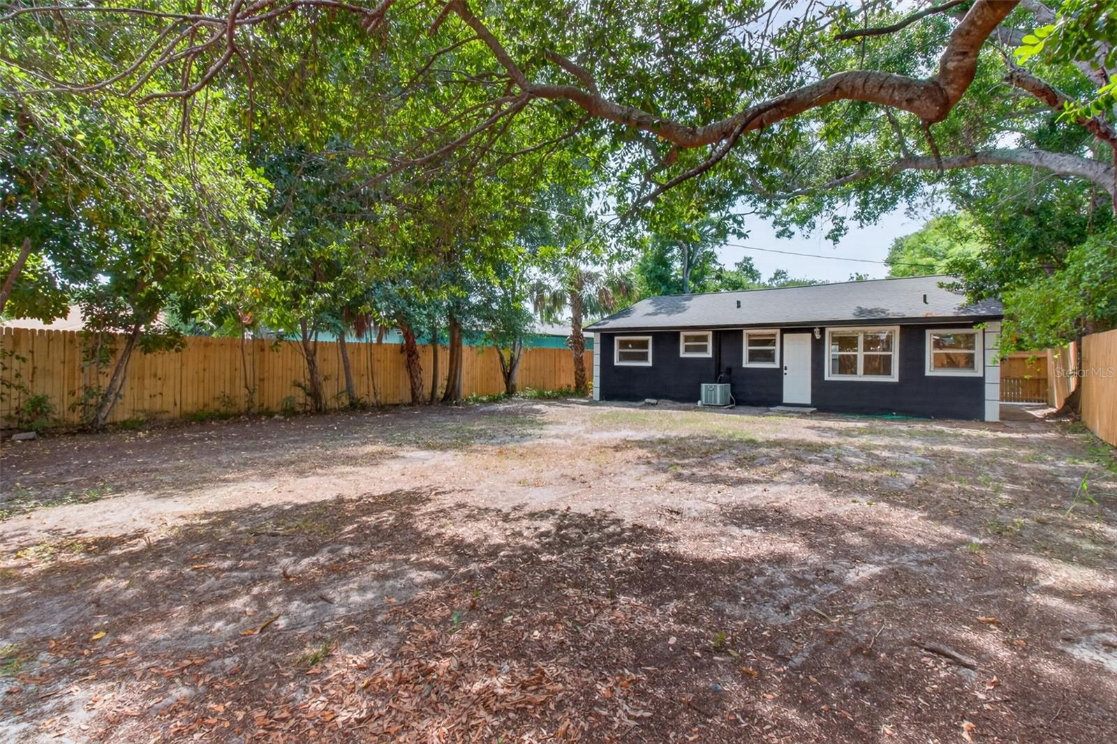 RICHARDSONS W E - Residential