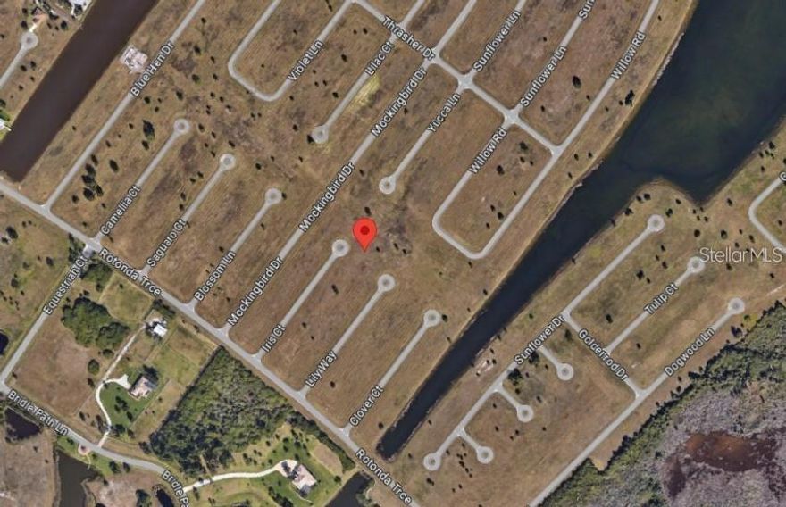 Short Sale. Awesome location to build a home!!! Short drive to schools, shopping, golf course, the Peace river, beautiful beaches, parks. Invest or build your dream home in this residential part of town! This lot is close to Port Charlotte, Charlotte Harbor, The World Famous Rotonda, and the Gulf of Mexico.