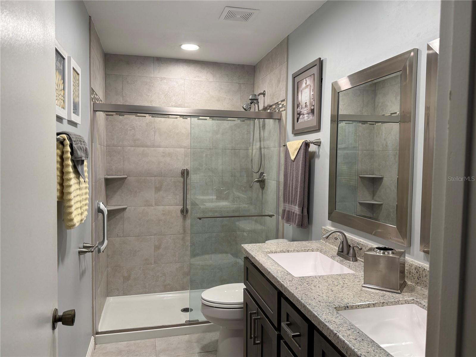 WOODLAND VILLAS CONDO 1 - Residential