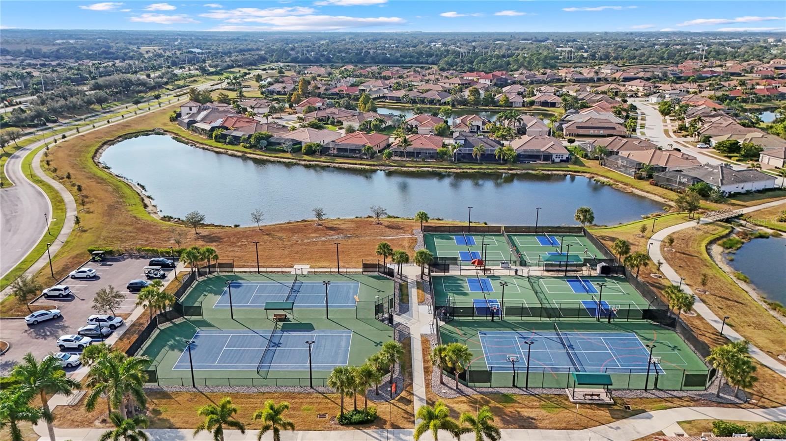 GRAN PARADISO PH 1 - Residential