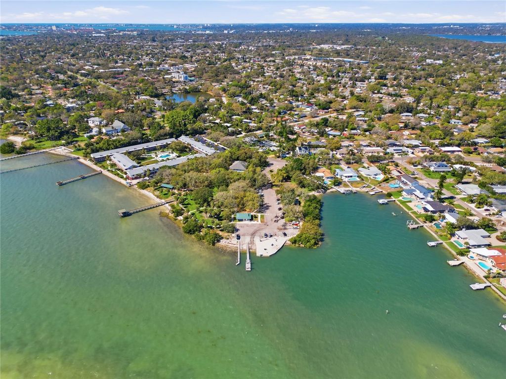 Photo of 718 Bay Vista Boulevard S, St Petersburg, FL 33705 (MLS # TB8478722)