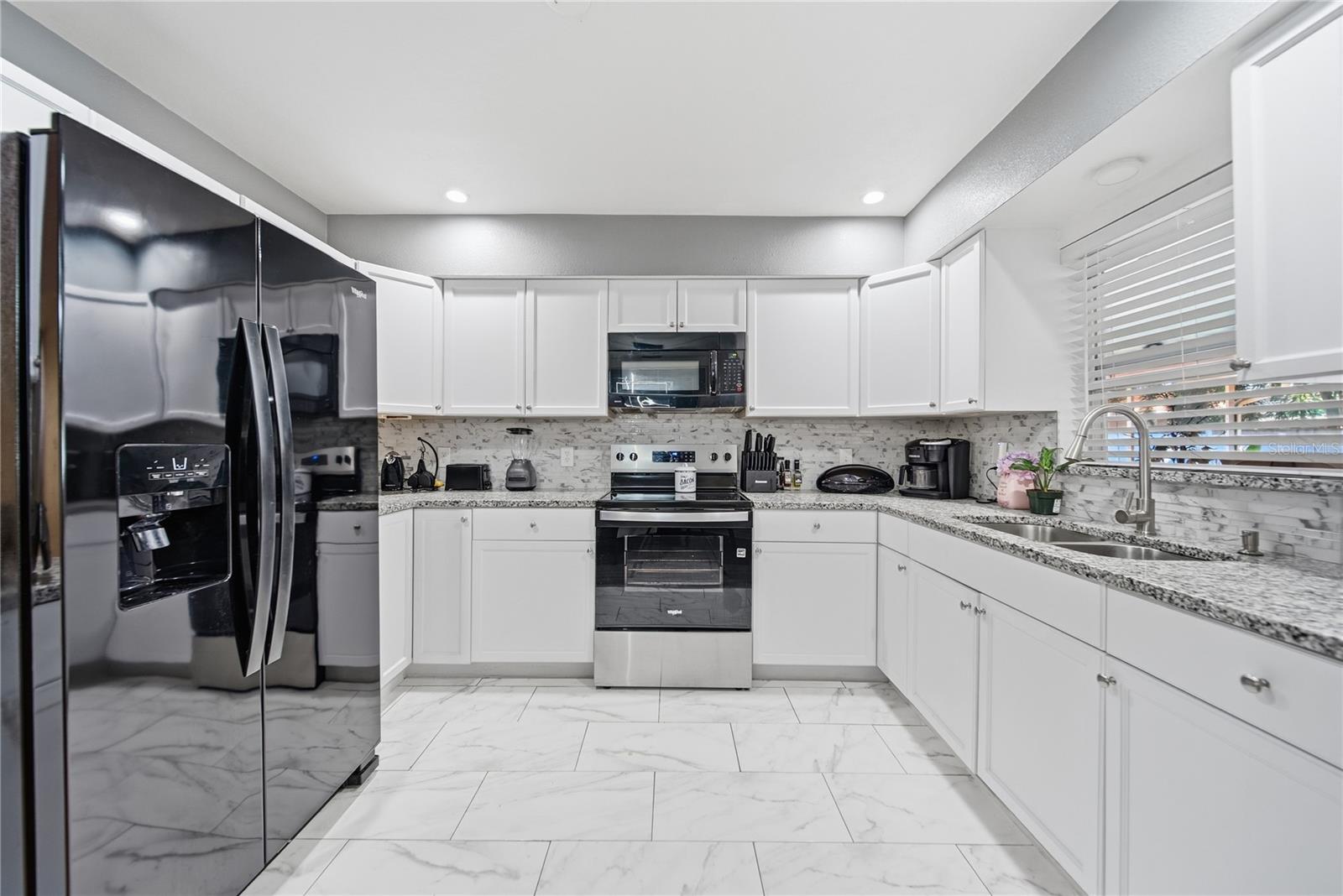 BAY VISTA PARK REP - Residential