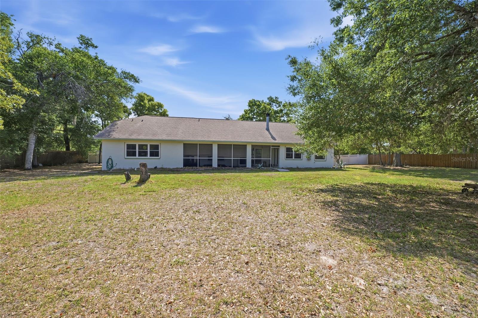 FIVE A RANCHES - Residential