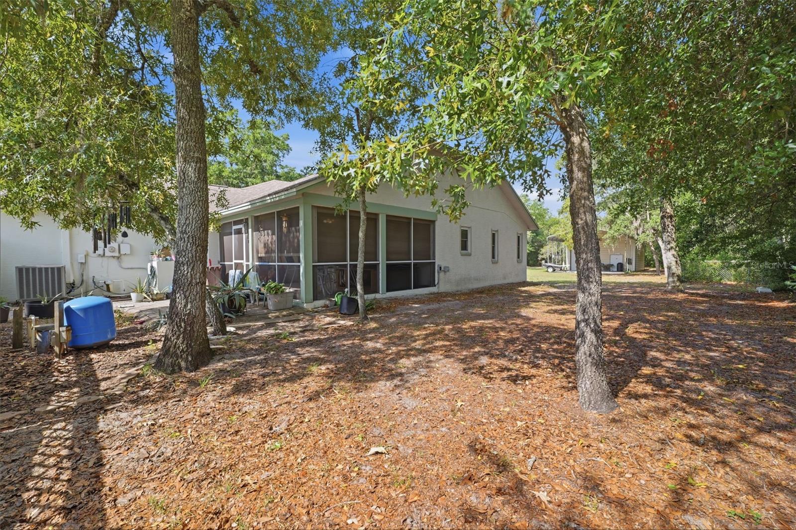 FIVE A RANCHES - Residential