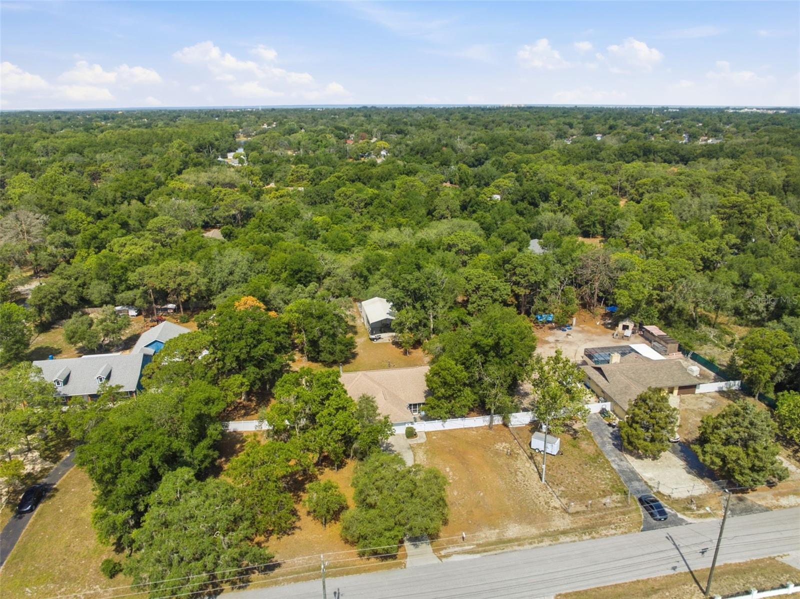 FIVE A RANCHES - Residential