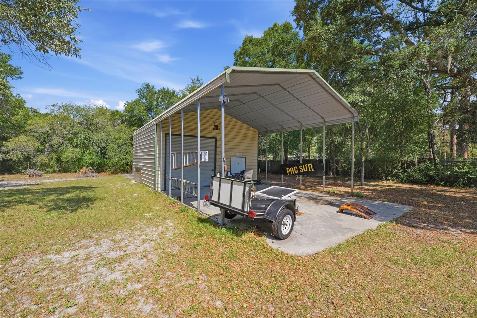 FIVE A RANCHES - Residential