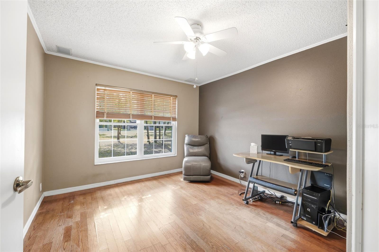 FIVE A RANCHES - Residential