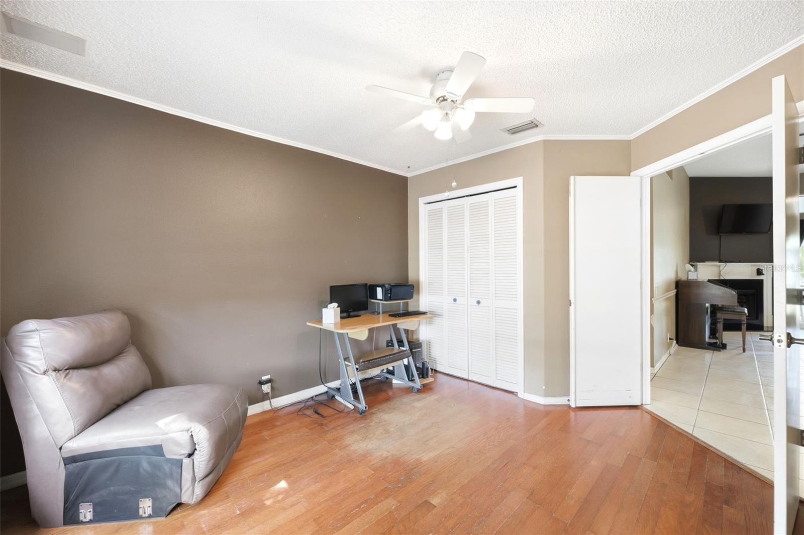 FIVE A RANCHES - Residential