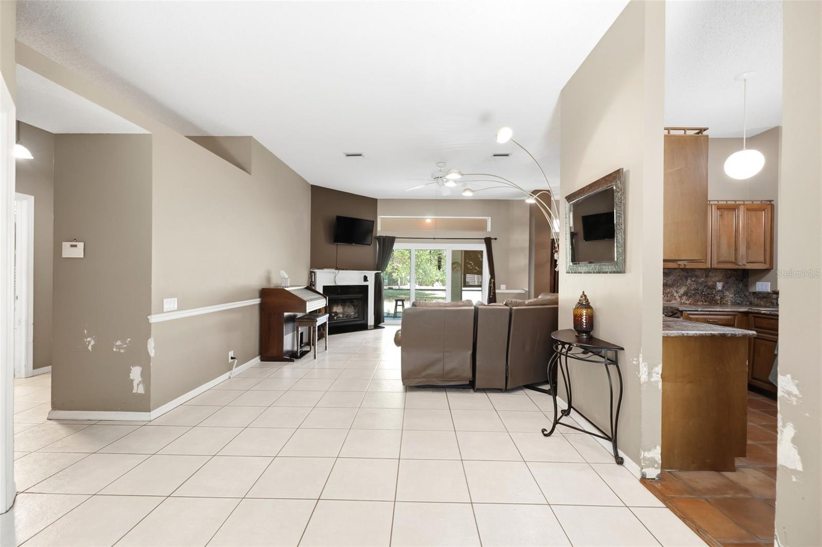FIVE A RANCHES - Residential