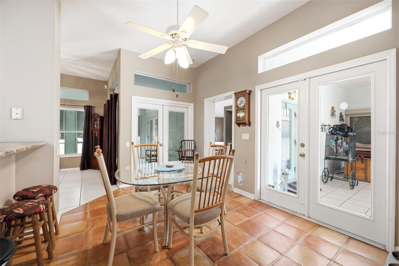 FIVE A RANCHES - Residential