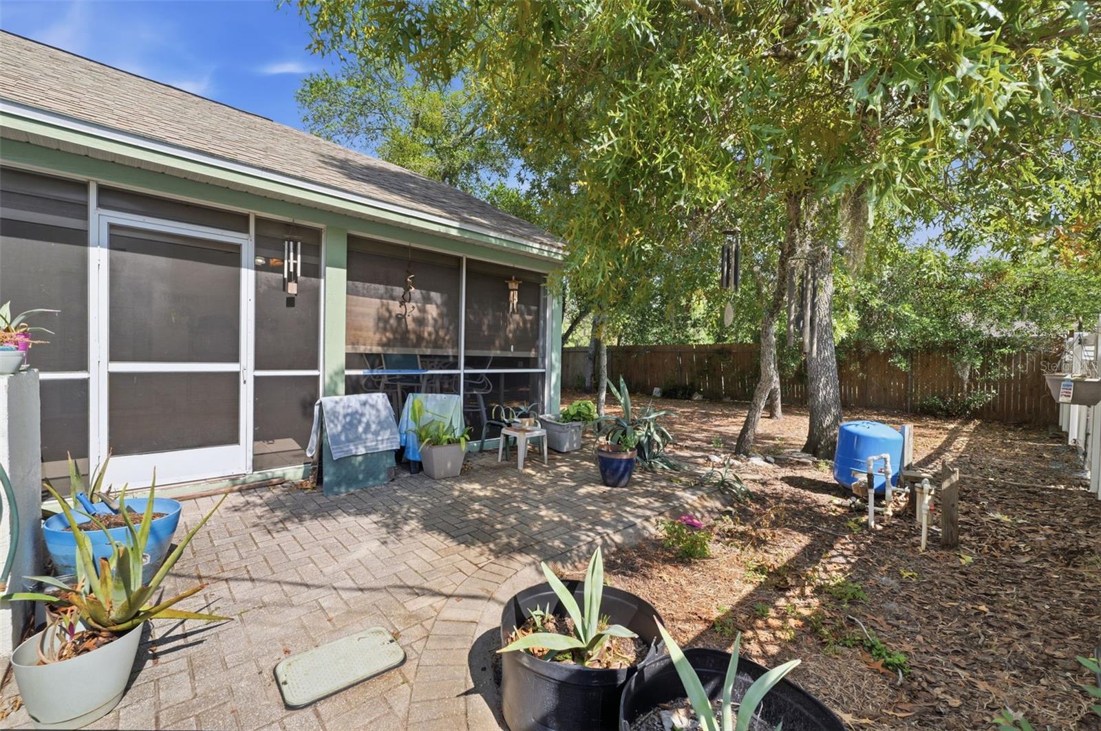 FIVE A RANCHES - Residential