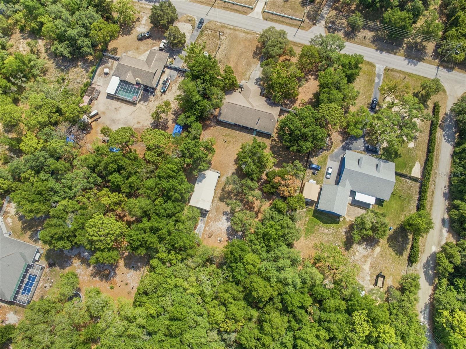 FIVE A RANCHES - Residential