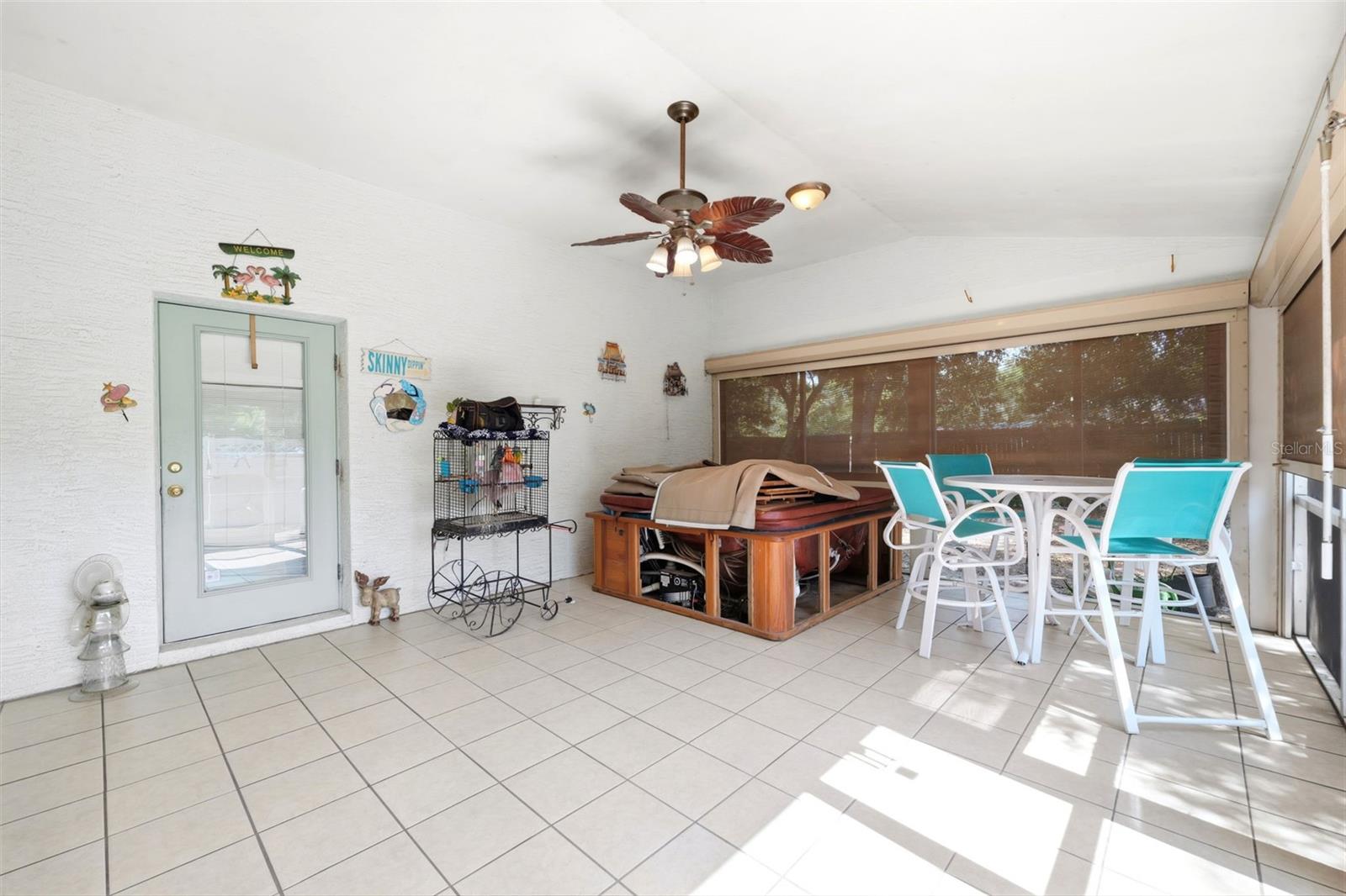 FIVE A RANCHES - Residential