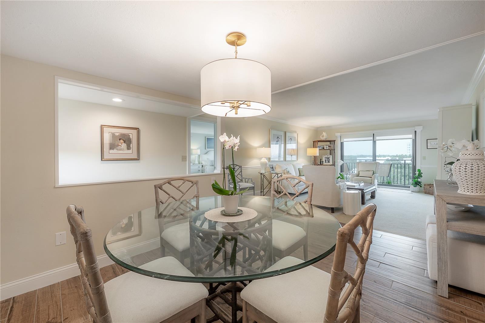 COMMODORES COVE CONDO PH - Residential
