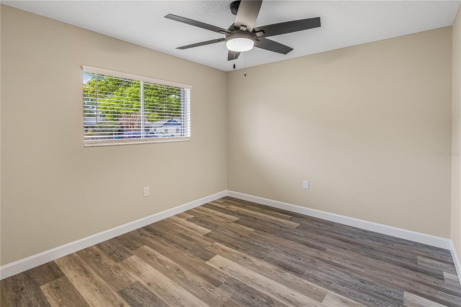 LAKE JOANNA HEIGHTS - Residential