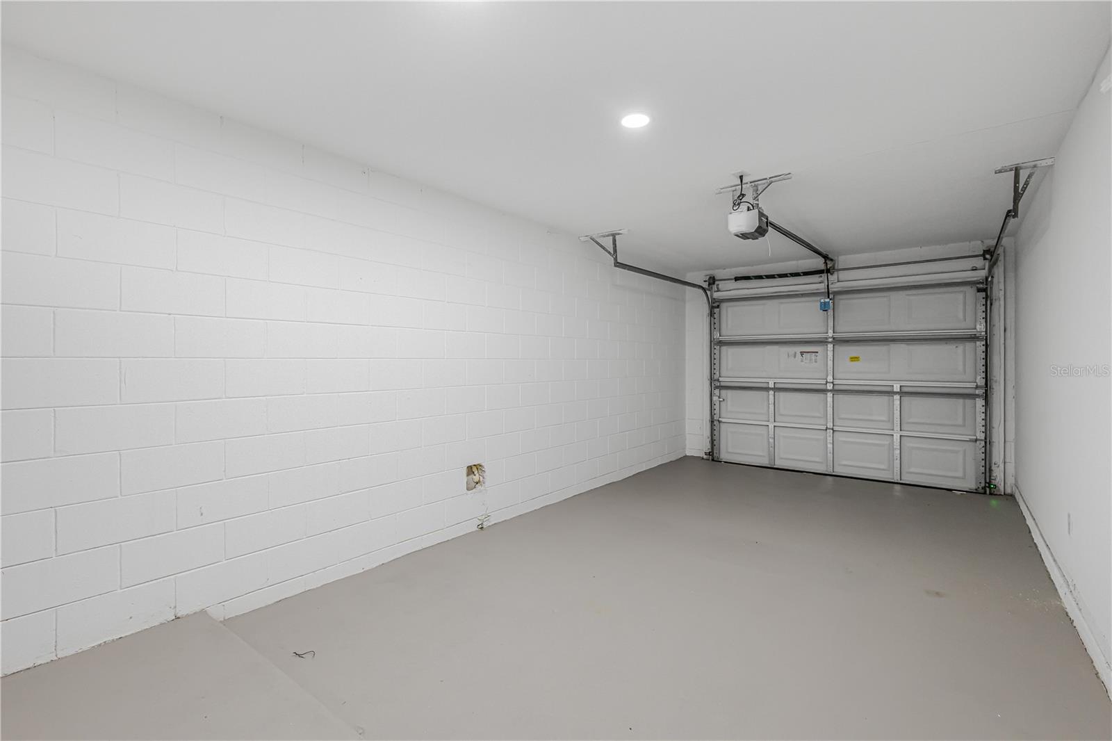 LAKE JOANNA HEIGHTS - Residential