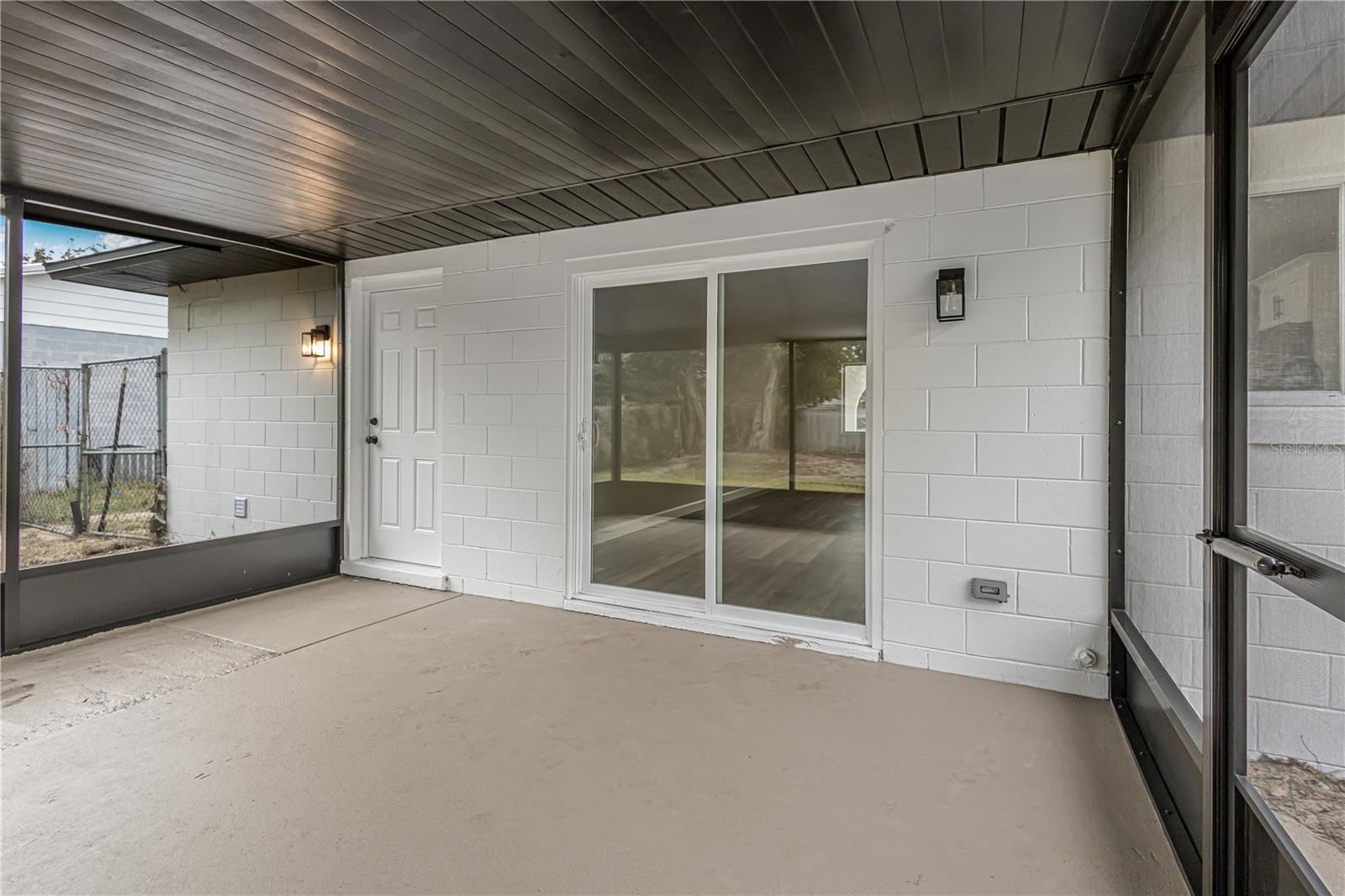 LAKE JOANNA HEIGHTS - Residential