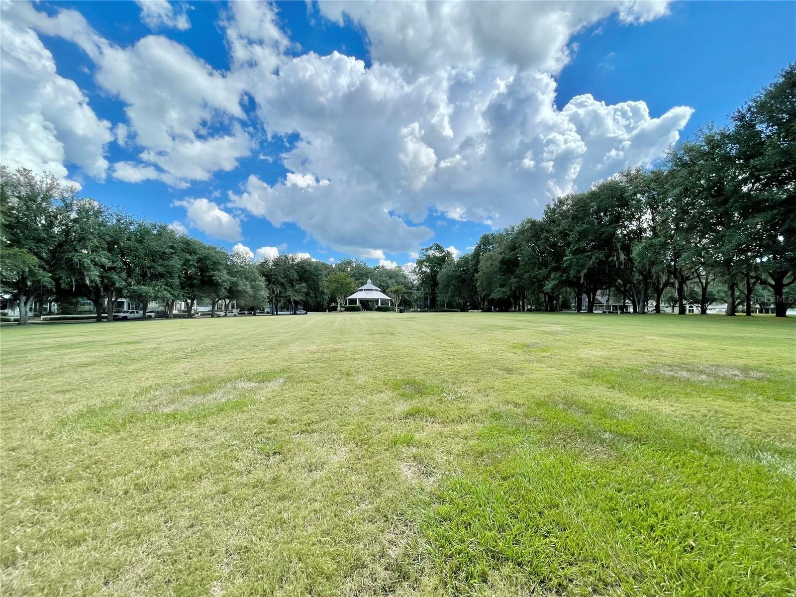 HAILE PLANTATION UNIT 33 PH 1 REP - Residential