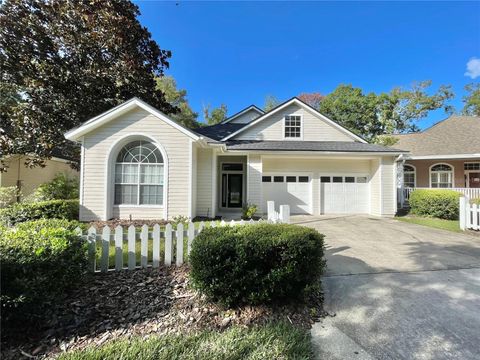 Photo of 9428 SW 39th Avenue, Gainesville, FL 32608 (MLS # GC534190)