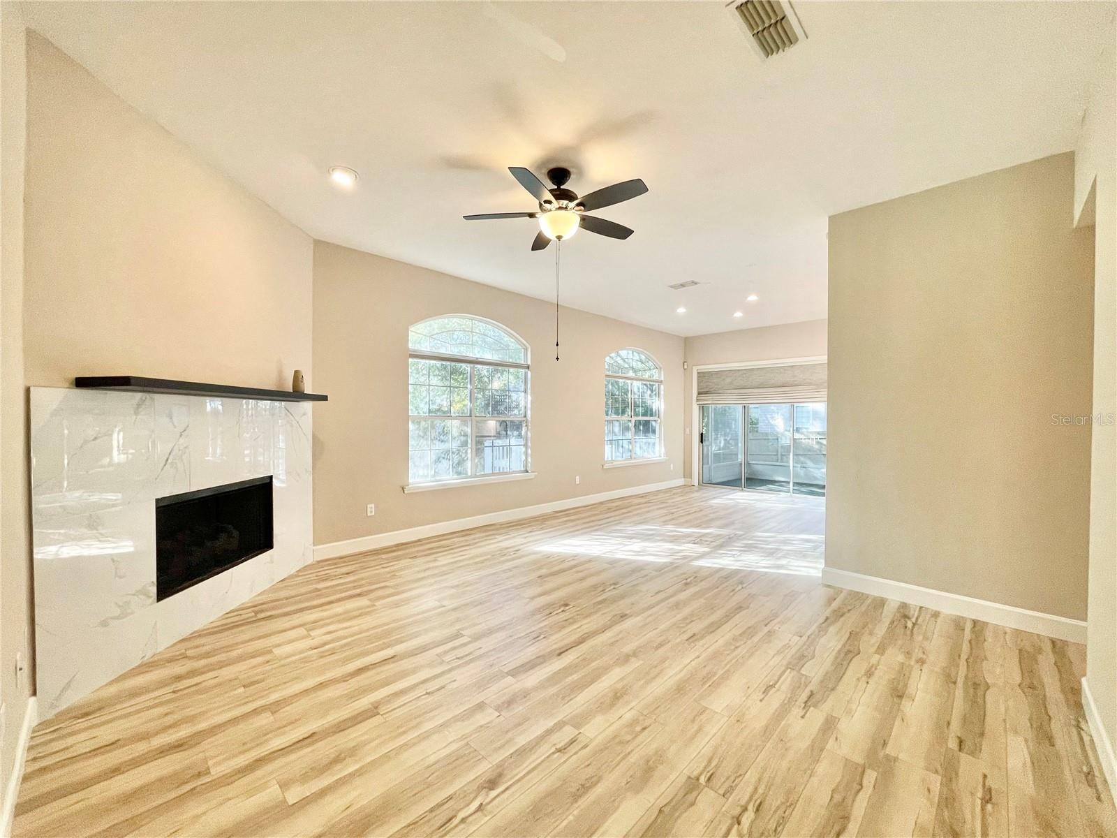 HAILE PLANTATION UNIT 33 PH 1 REP - Residential