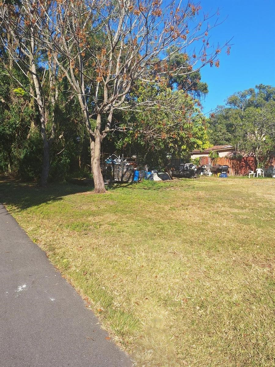 CLARKSVILLE SECOND ADD - Land