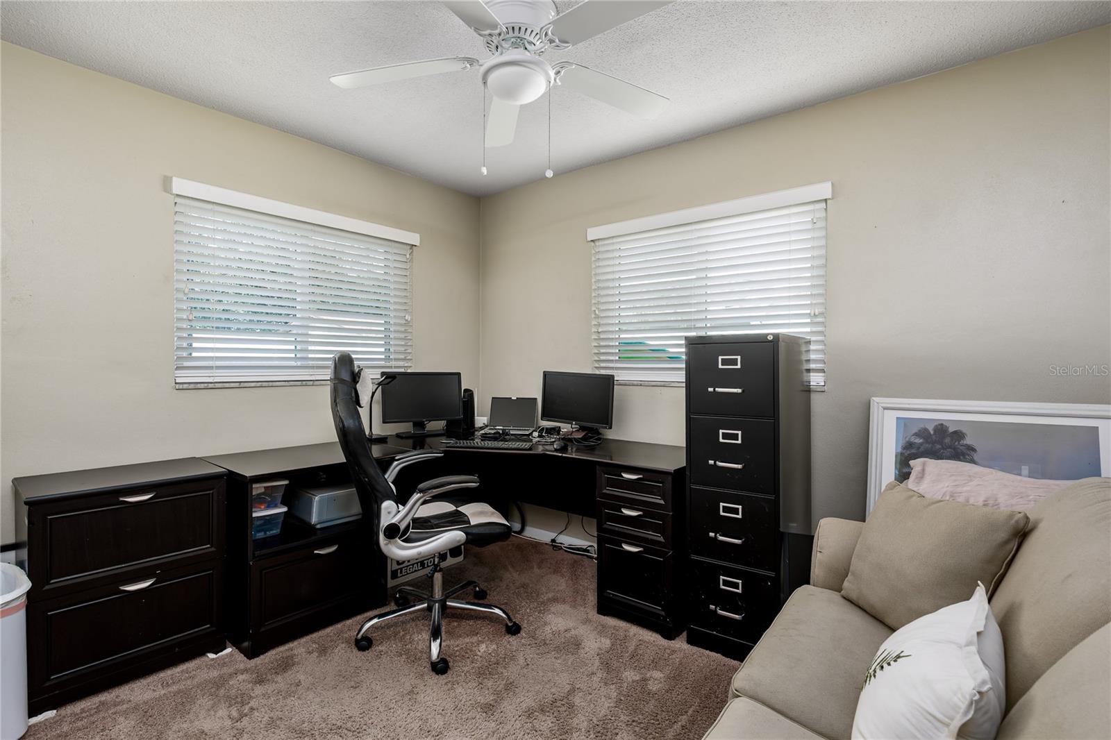 HOLIDAY PARK 7TH ADD - Residential