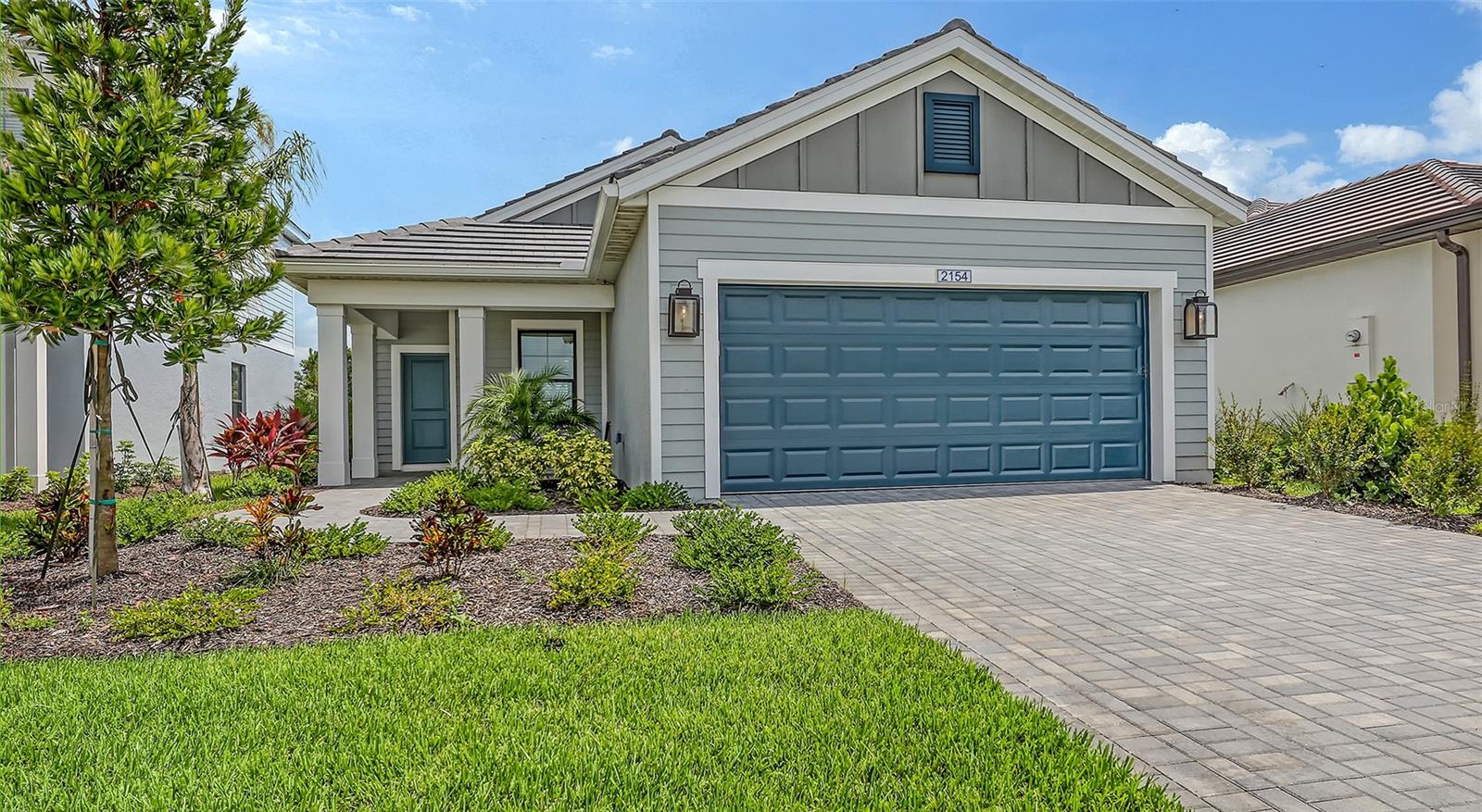 PALM GROVE AT LAKEWOOD RANCH - Residential