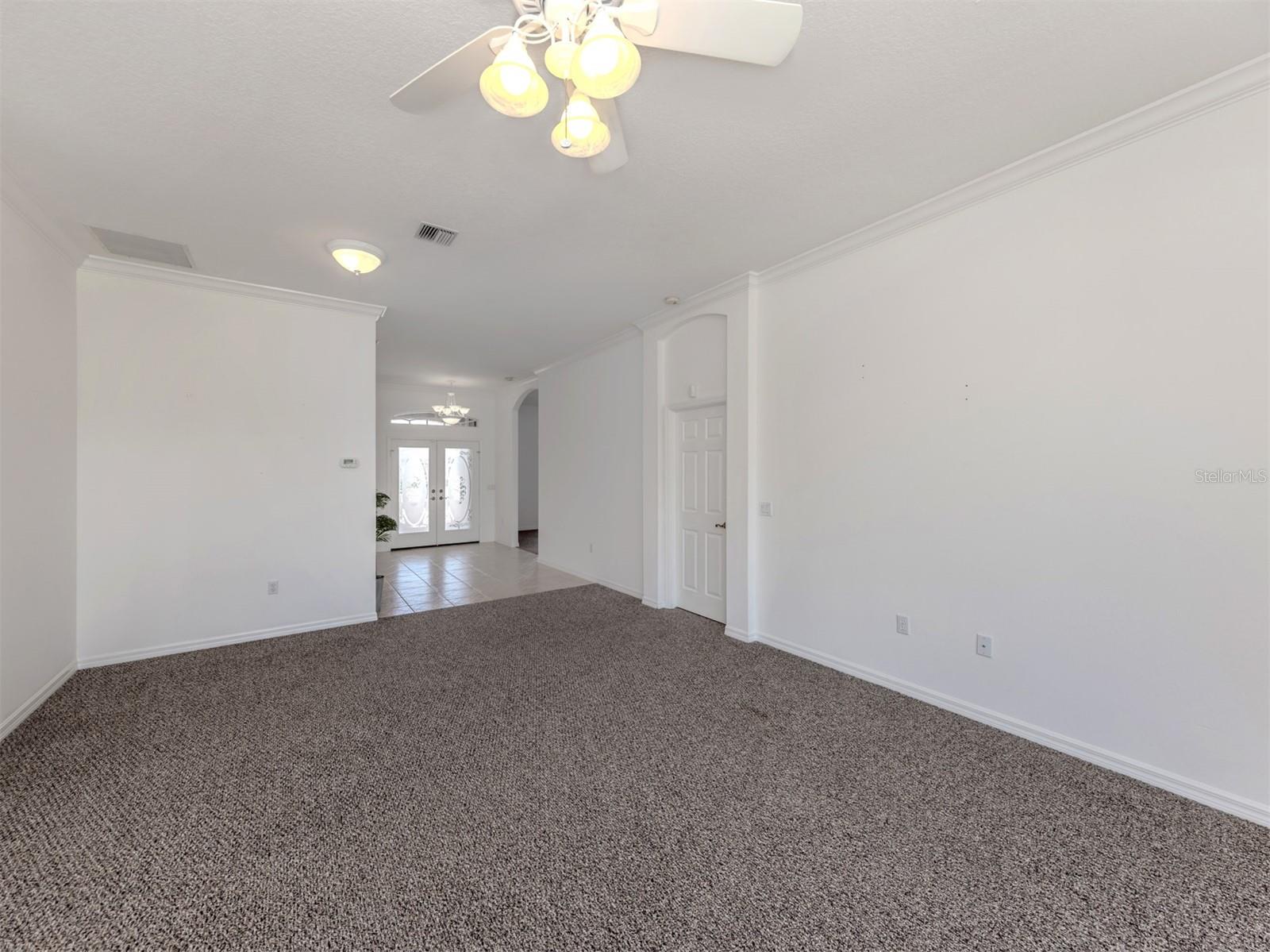 THE LAKES OF JACARANDA - Residential