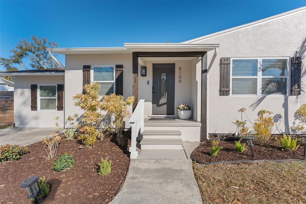 Photo of 5109 N Rome Avenue, Tampa, FL 33603 (MLS # TB8469540)