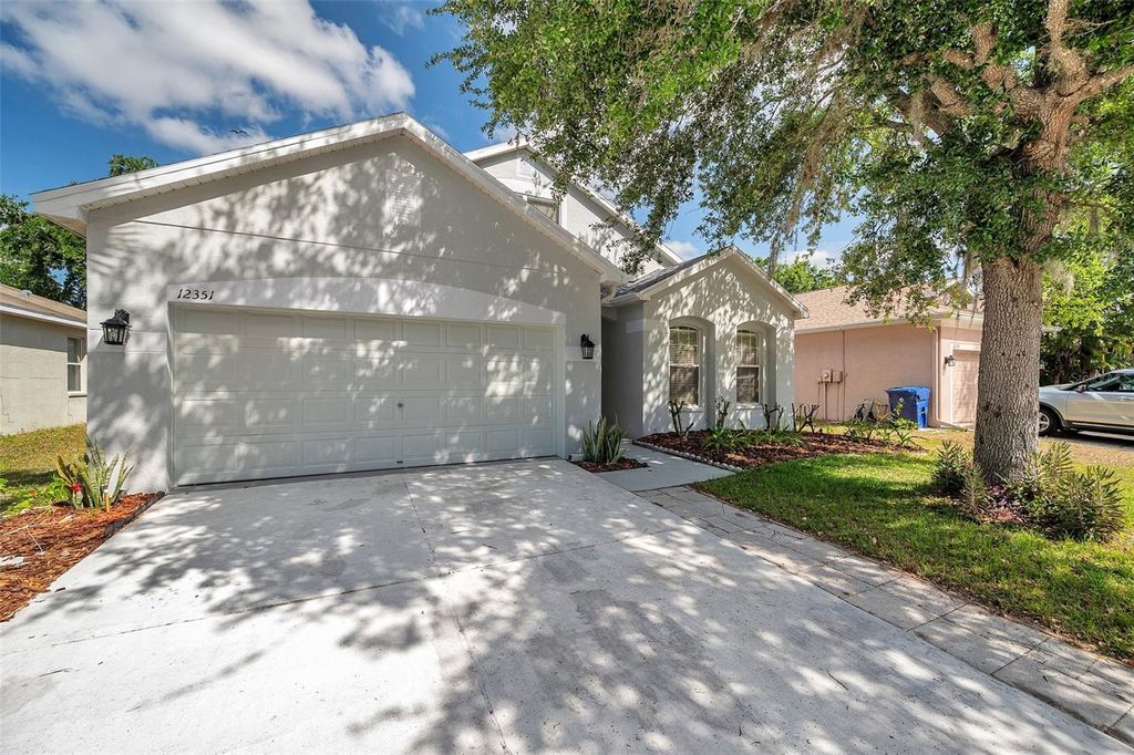 Photo of 12351 Ridgedale Drive, Hudson, FL 34669 (MLS # TB8379006)