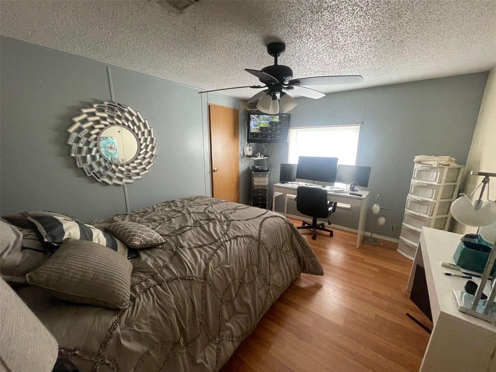 LYNNWOOD ESTATES - Residential