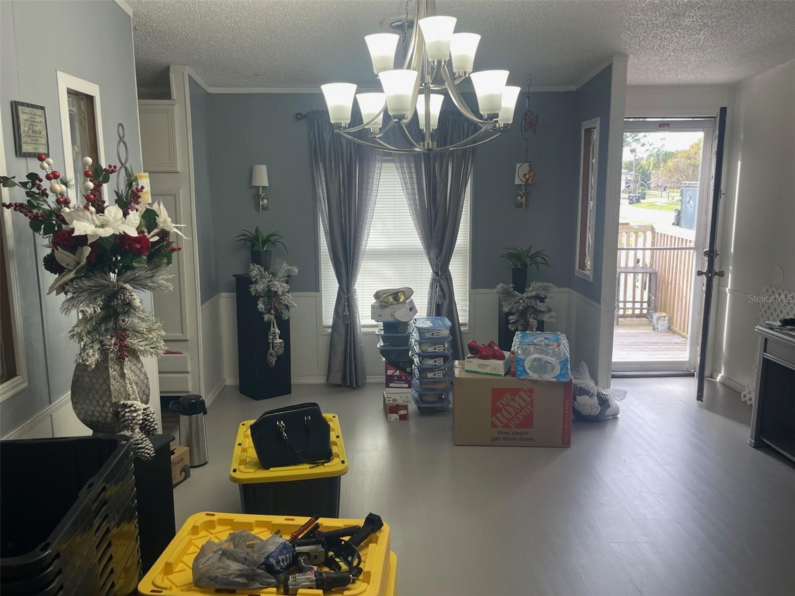 LYNNWOOD ESTATES - Residential