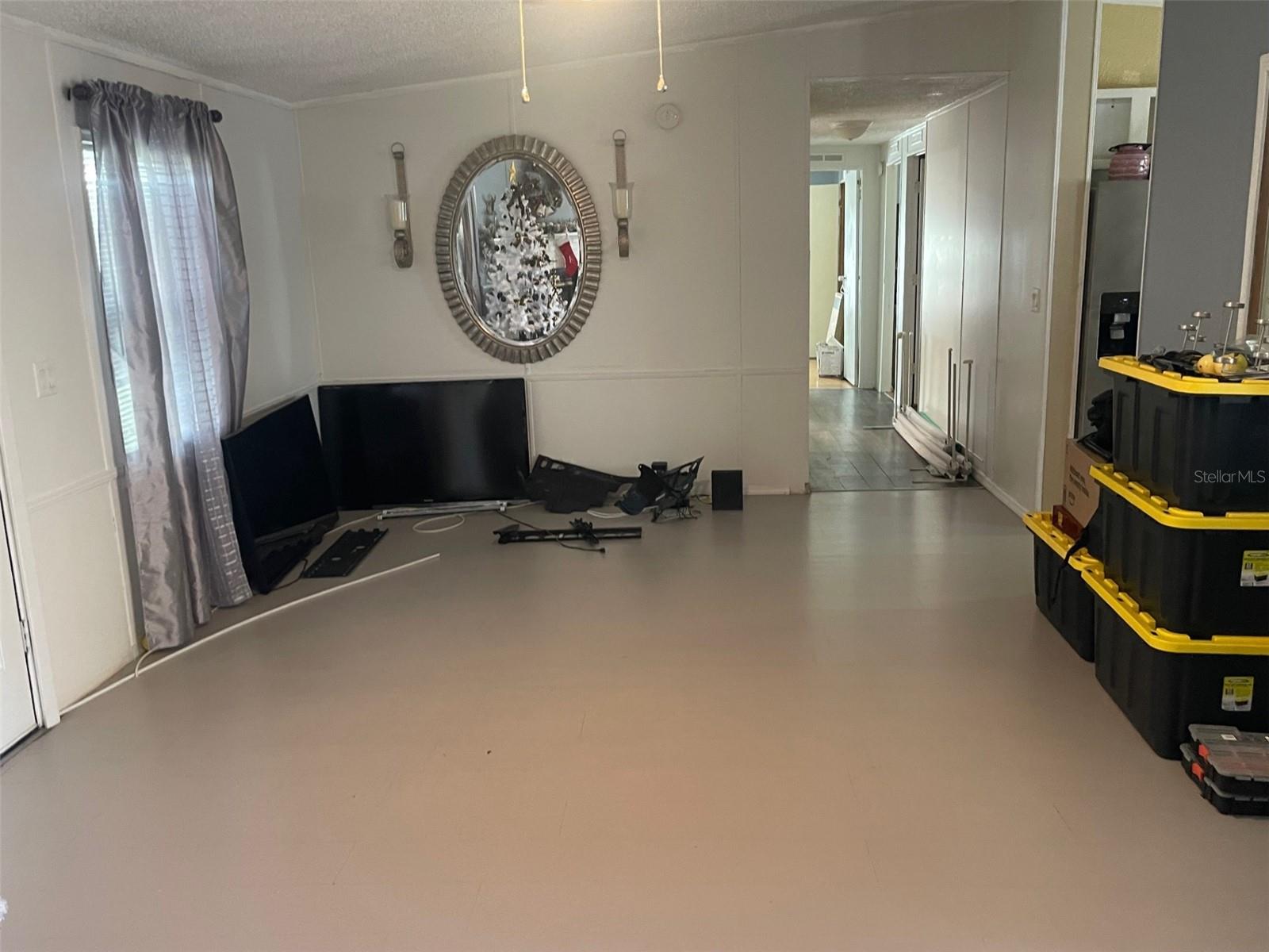 LYNNWOOD ESTATES - Residential