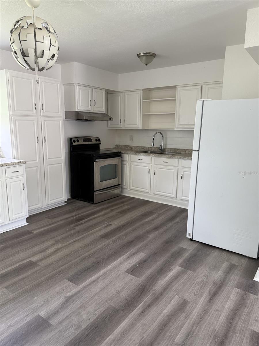 5449 NW 2ND STREET