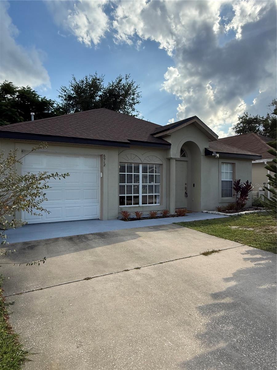 PINE RIDGE HOLLOW PH 02 - Residential