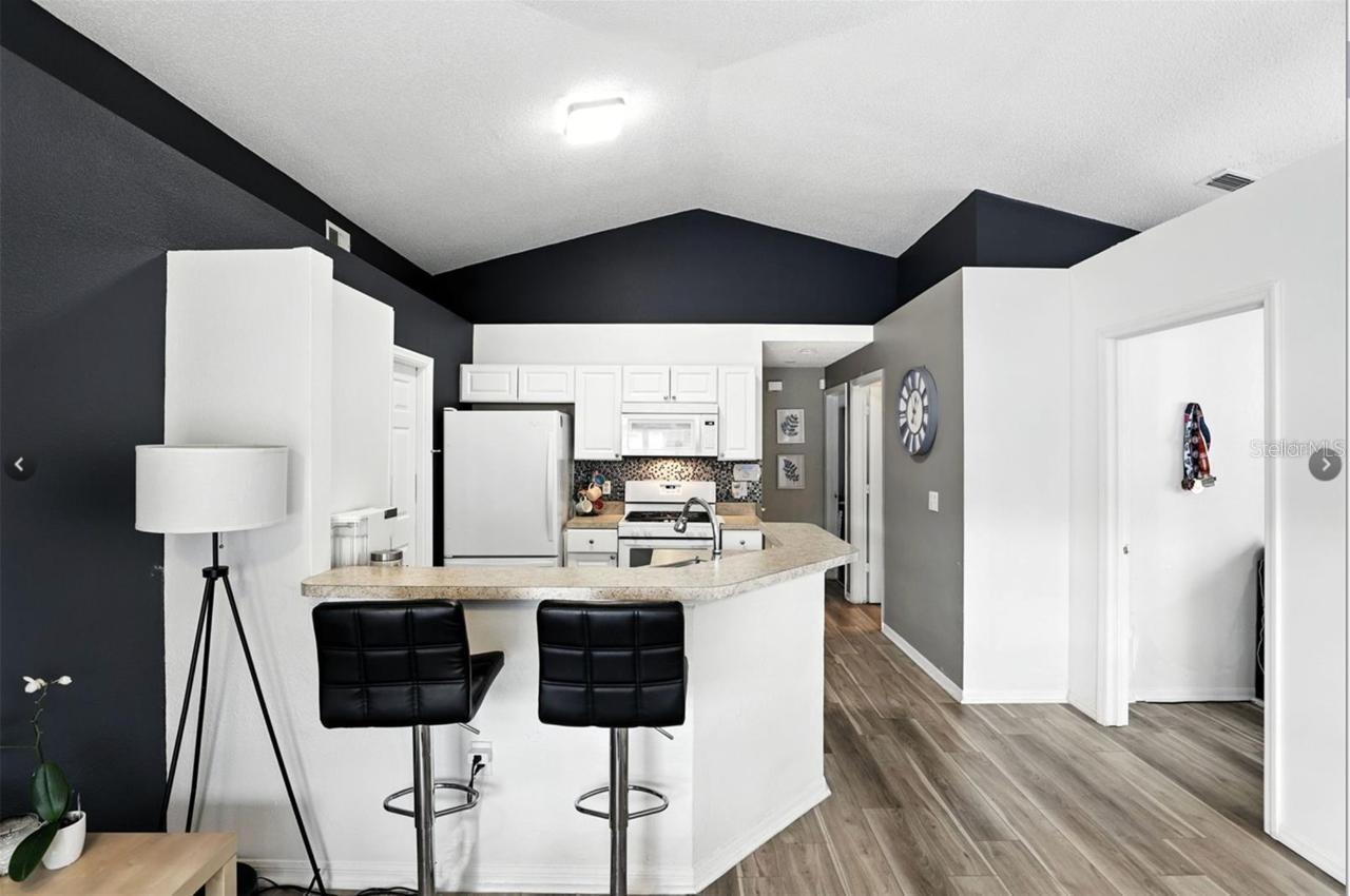 PINE RIDGE HOLLOW PH 02 - Residential
