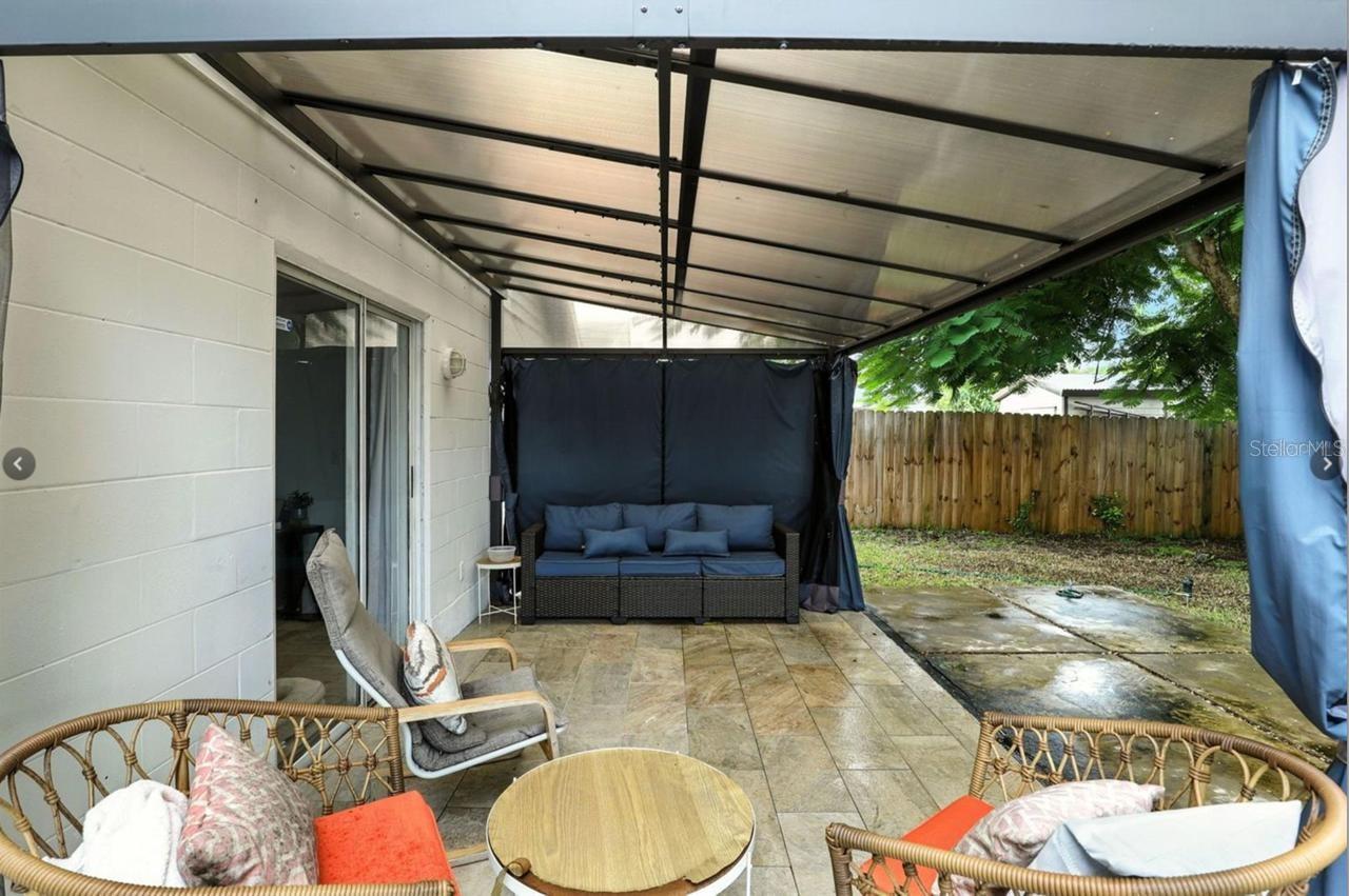 PINE RIDGE HOLLOW PH 02 - Residential