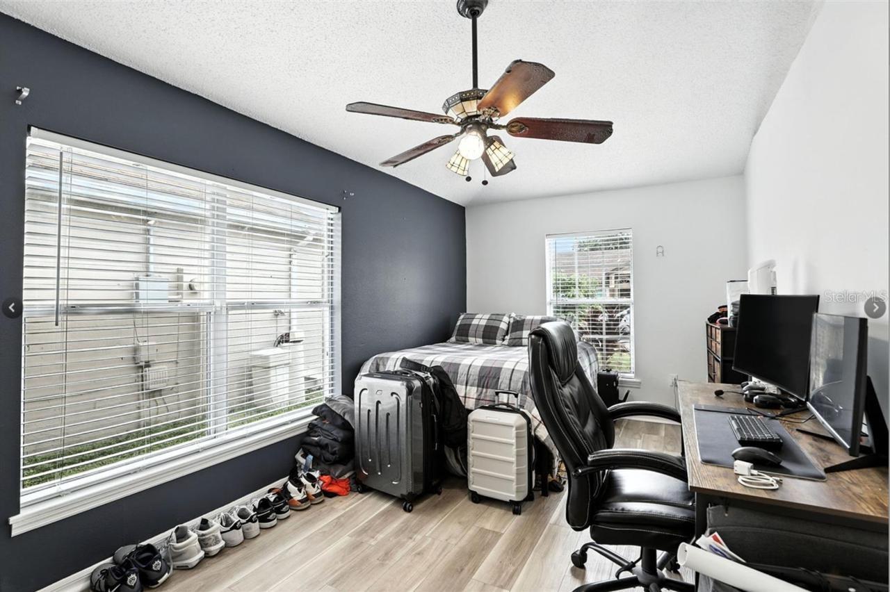 PINE RIDGE HOLLOW PH 02 - Residential
