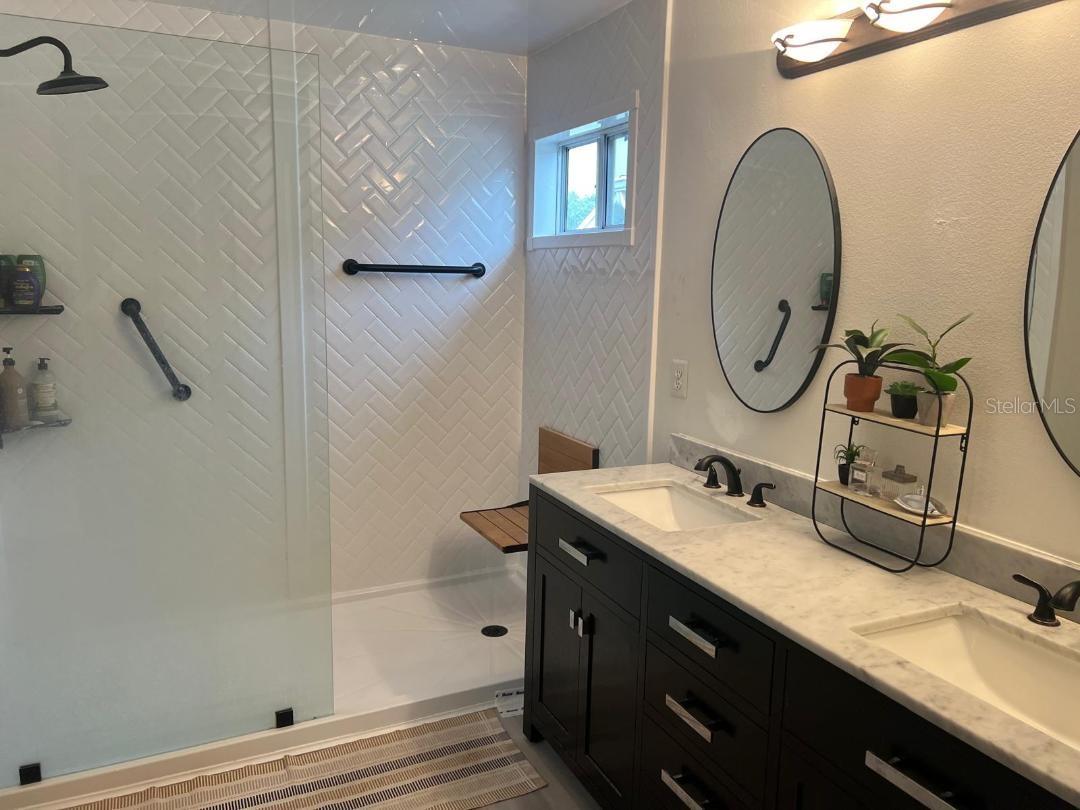 KINGSBRIDGE EAST VILLAGE UNIT 3A - Residential