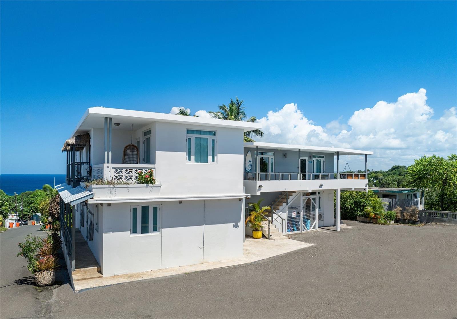 Carr. 413 Int. Km 3.2 RINCON SURF CLUB