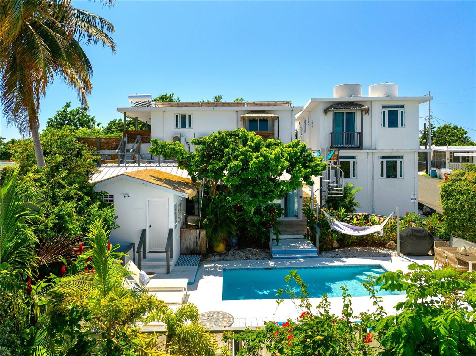 Carr. 413 Int. Km 3.2 RINCON SURF CLUB