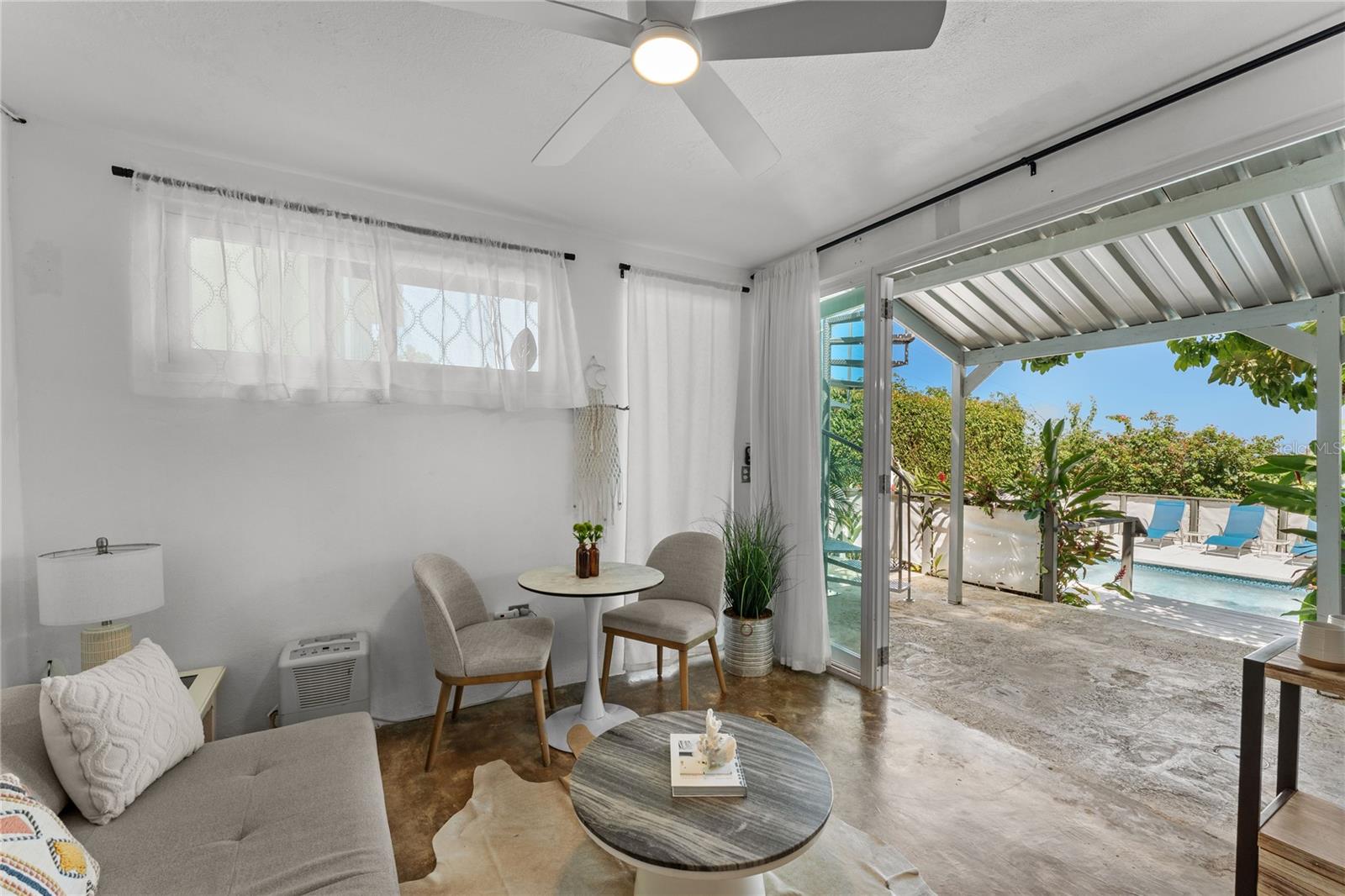 SECTOR MARTILLO, PUNTAS - Residential