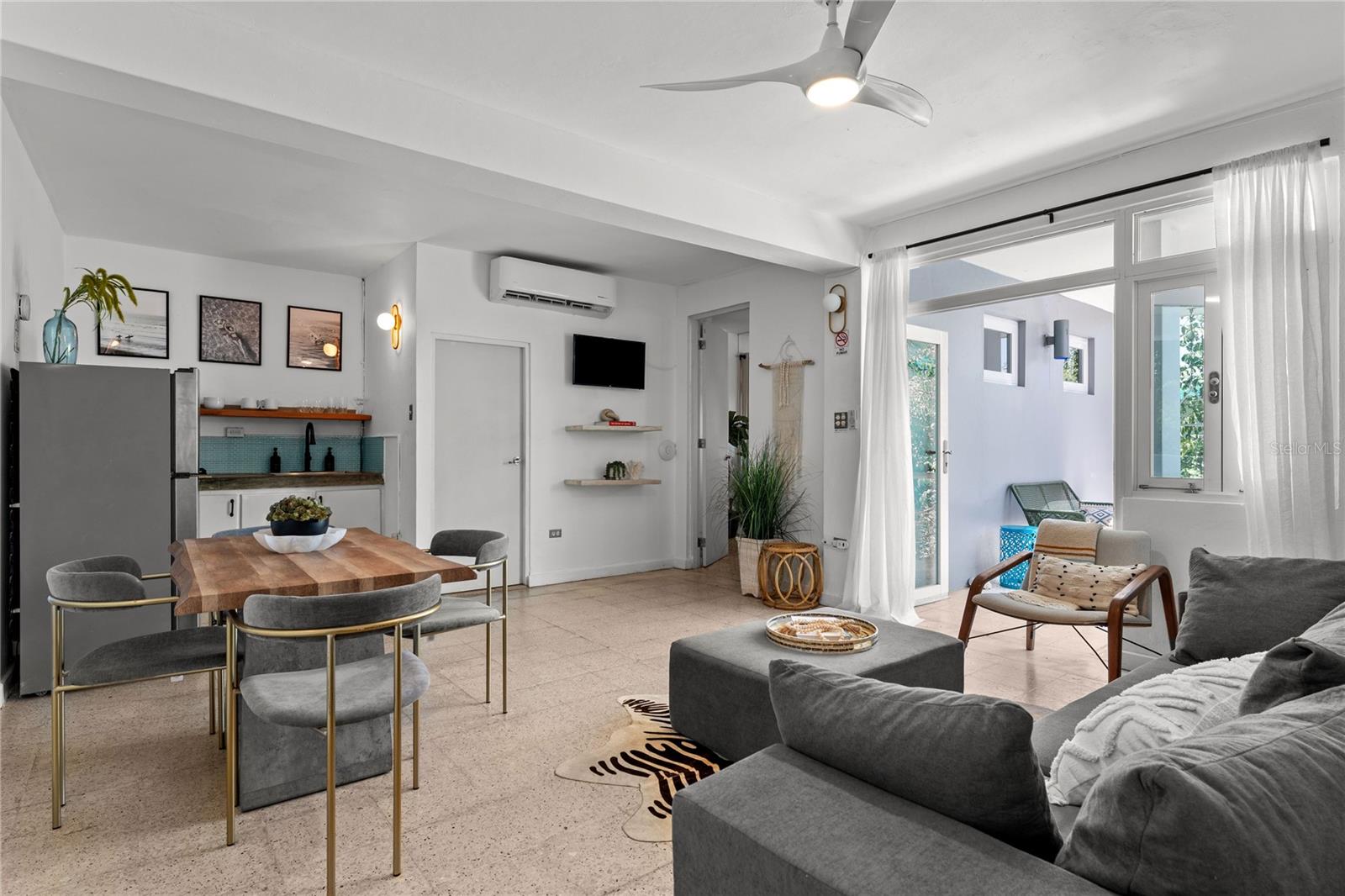 SECTOR MARTILLO, PUNTAS - Residential