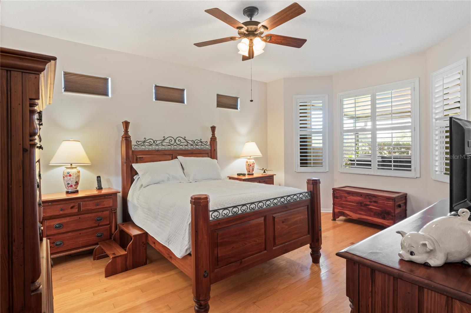 GROVES PH 01A - Residential