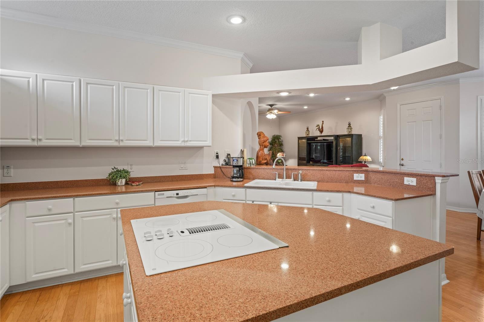 GROVES PH 01A - Residential