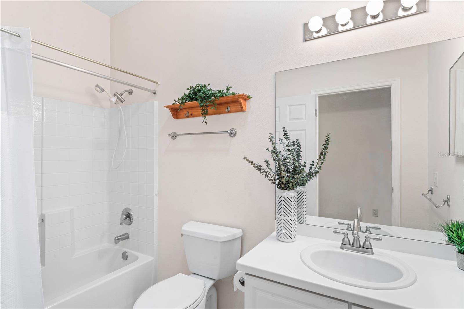 GROVES PH 01A - Residential