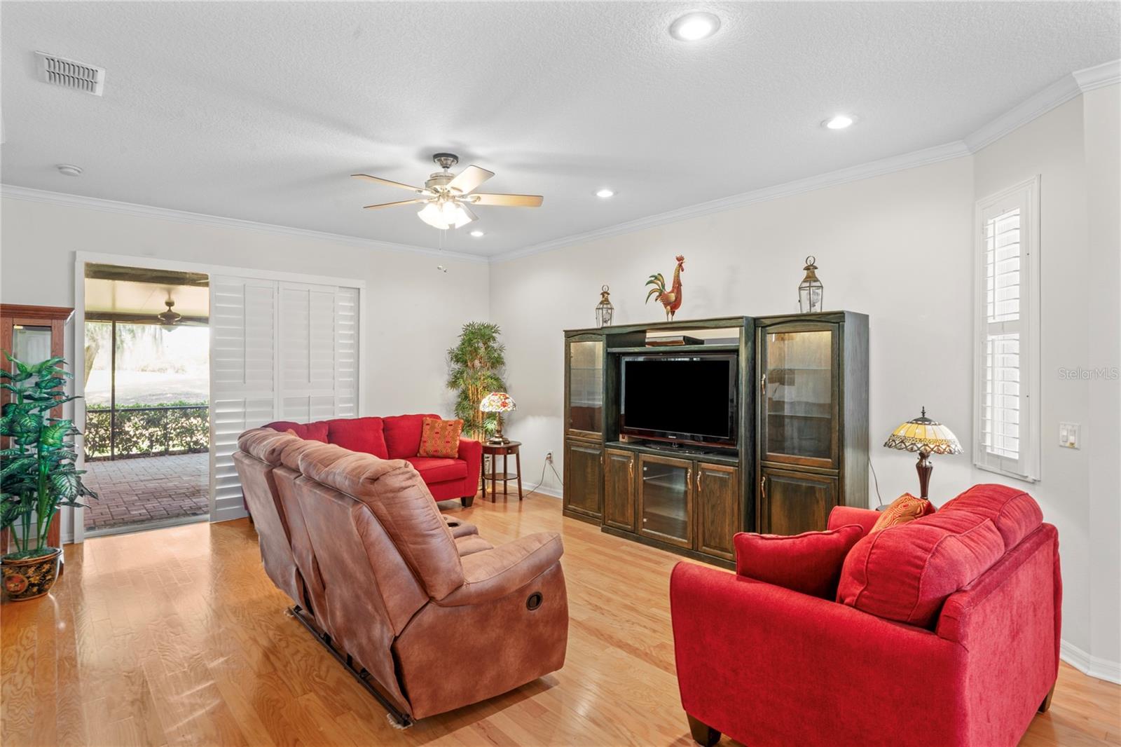 GROVES PH 01A - Residential