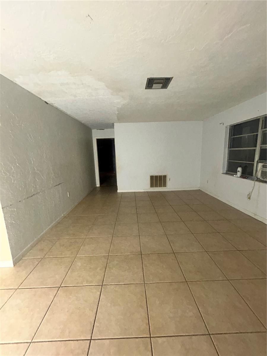 1277 PIPER ROAD