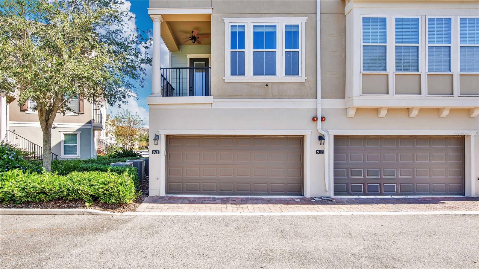 HAMPTONS - SECOND REP - Residential Lease